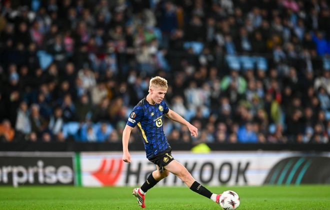 费耶诺德发布备战花絮，加时末段官宣签约，西甲任务艰巨，年轻球员得到机会的简单介绍